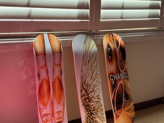 “It Girl” Skateboard